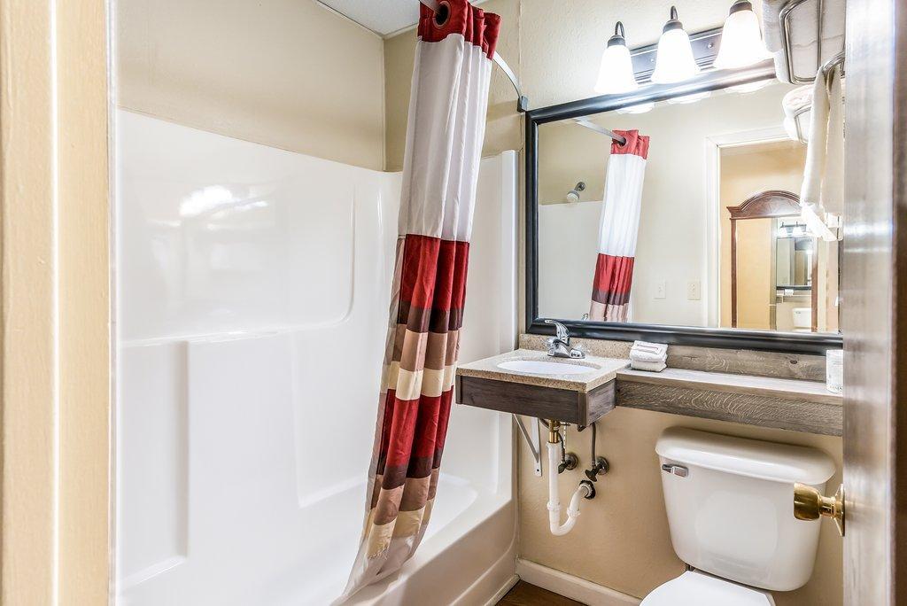 Red Roof Inn & Suites Wapakoneta מראה חיצוני תמונה